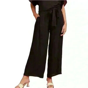 Lucy Paris wide leg pant ladies L. Waist tie, flowy pants.